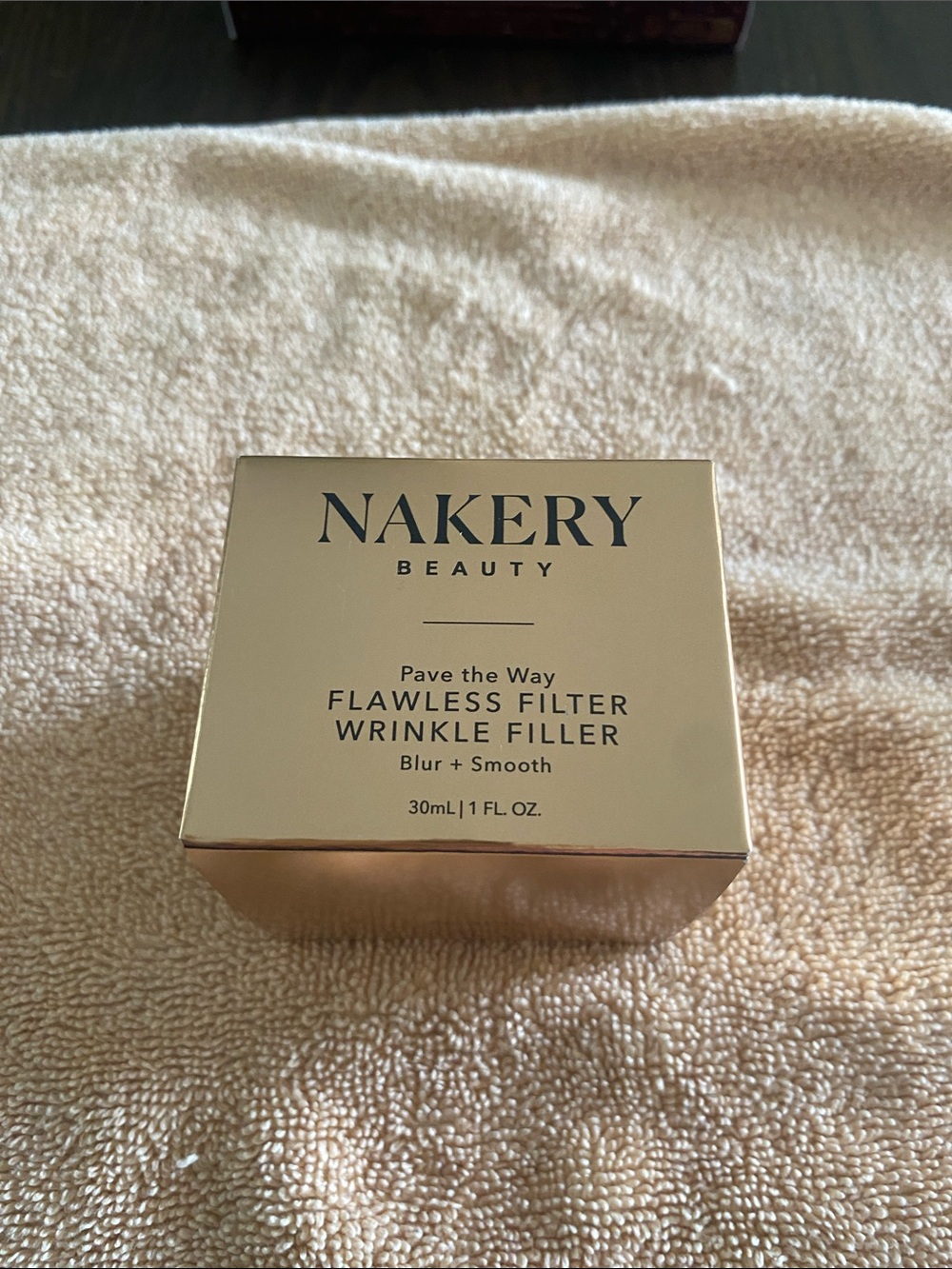 Flawless Filter Wrinkle Filler - Gold Radiance
